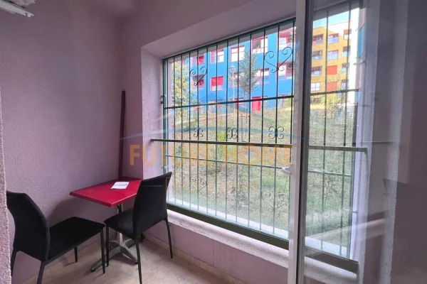 Shtepi me qera Apartament ne Tirane, Garsoniere, Mobilimi E mobiluar, Pagesa 450  Euro.