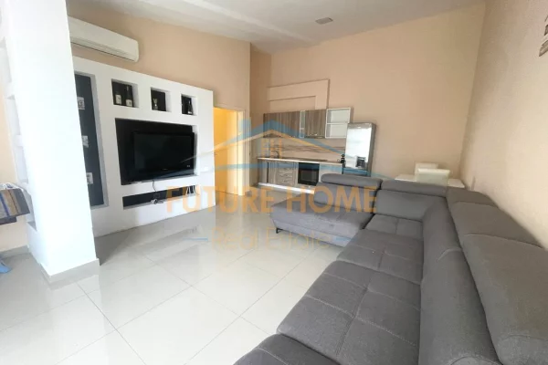Shtepi me qera 1+1 ne Tirane - 450 Euro