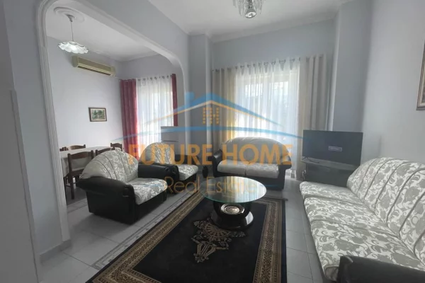 Shtepi me qera Apartament ne Tirane, 2+1, Mobilimi E mobiluar, Pagesa 700  Euro.