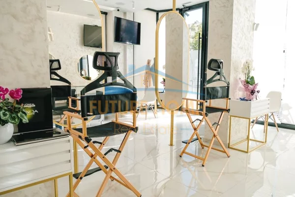 Ambient biznesi me qera 1+1 ne Tirane - 3,400 Euro