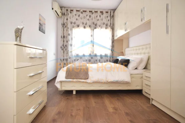 Shtepi me qera Apartament ne Tirane, 1+1, Mobilimi E mobiluar, Pagesa 70,000  Leke.