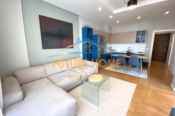 Apartament per qira 1+1 me vendndodhje tek 21 Dhjetori.