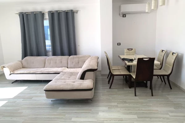 Shtepi me qera Apartament ne Tirane, 1+1, Mobilimi E mobiluar, Pagesa 70,000  Leke.