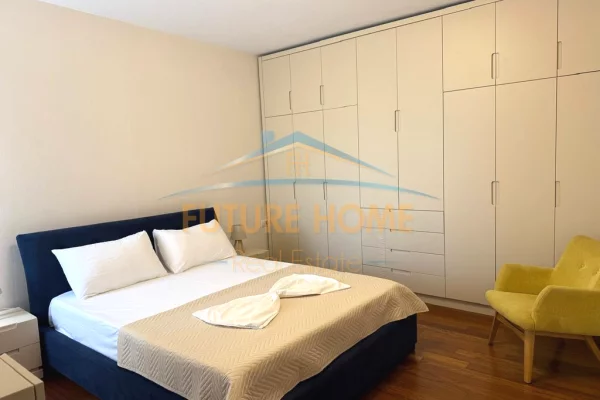 Shtepi me qera Apartament ne Tirane, 2+1, Mobilimi E mobiluar, Pagesa 112,000  Leke.