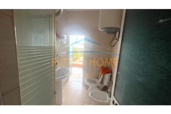 Shtepi me qera Apartament ne Tirane, Garsoniere, Mobilimi E mobiluar, Pagesa 45,000  Leke.