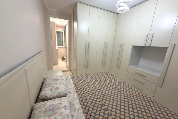 Shtepi me qera Apartament ne Tirane, 2+1, Mobilimi E mobiluar, Pagesa 1,000  Euro.