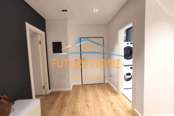 Shtepi me qera Apartament ne Tirane, 2+1, Mobilimi E mobiluar, Pagesa 180,000  Leke.