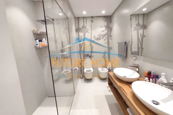 Shtepi me qera Apartament ne Tirane, 2+1, Mobilimi E mobiluar, Pagesa 180,000  Leke.