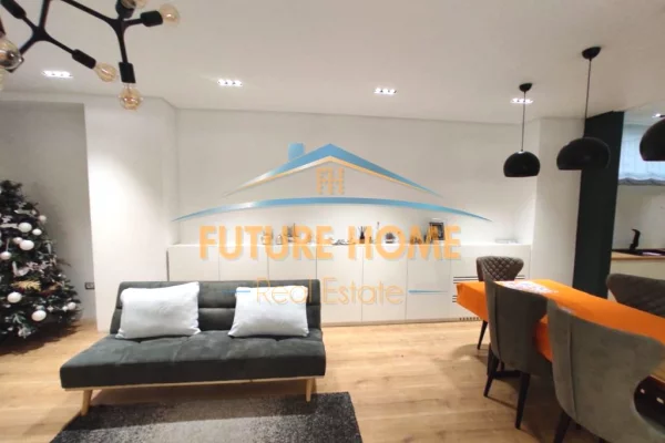 Shtepi me qera Apartament ne Tirane, 2+1, Mobilimi E mobiluar, Pagesa 180,000  Leke.