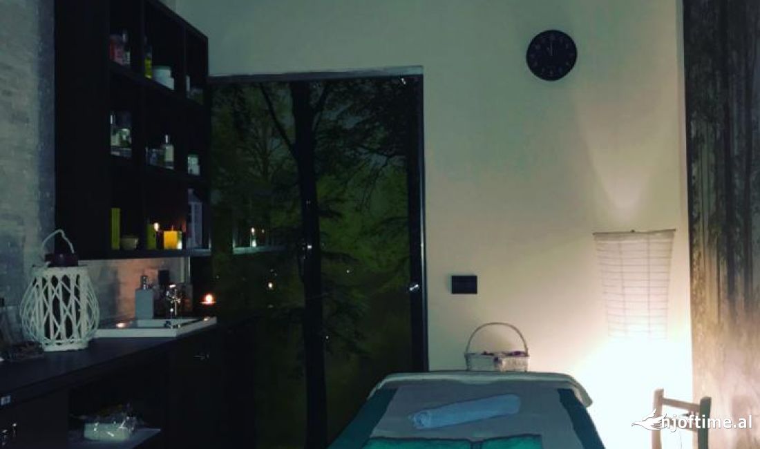 Shitet dyqani Sheshi Willson 36000 Euro 