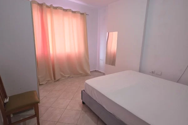 Shtepi me qera Apartament ne Tirane, 1+1, Mobilimi E mobiluar, Pagesa 350  Euro.