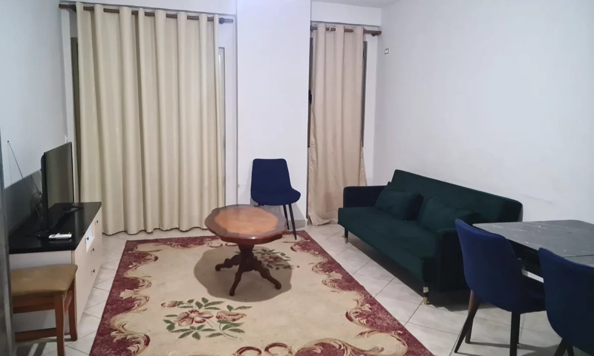 Shtepi me qera Apartament ne Tirane, 1+1, Mobilimi E mobiluar, Pagesa 350  Euro.