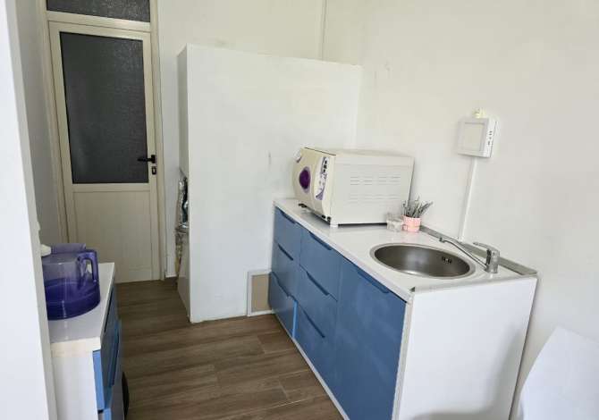 Shitet aktiviteti, prane Aleksandrise