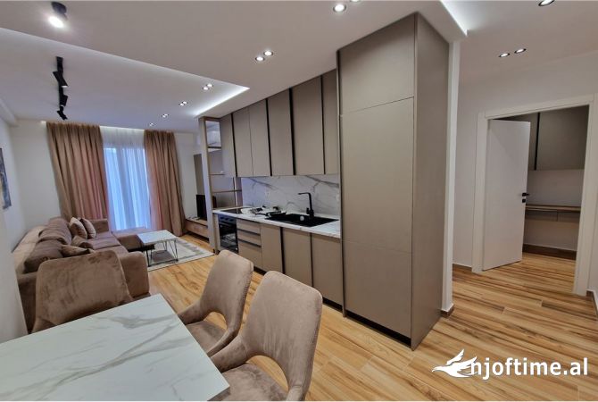 Apartament 2+1 me qera ne Skele,Vlore 