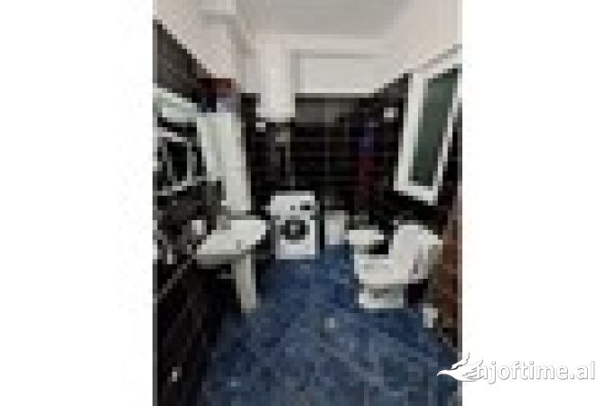 Shtepi me qera Apartament ne Vlore, 1+1, Mobilimi E mobiluar, Pagesa 300  Euro.