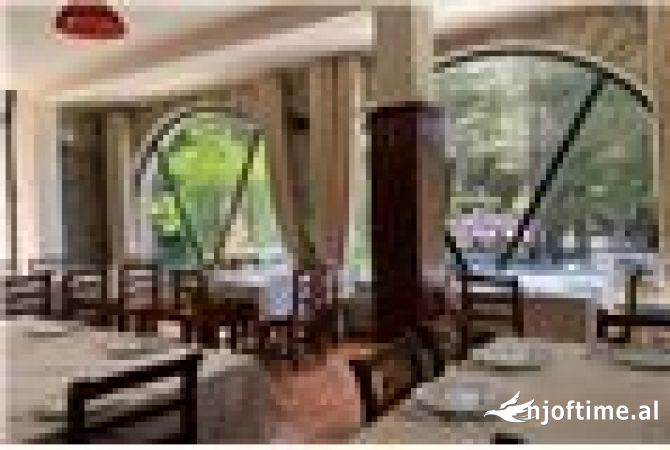 Bar-Restorant ne shitje ne Llogara.