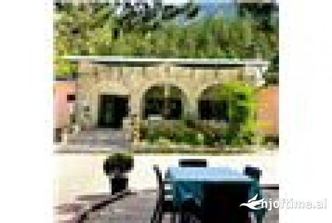 Bar-Restorant ne shitje ne Llogara.