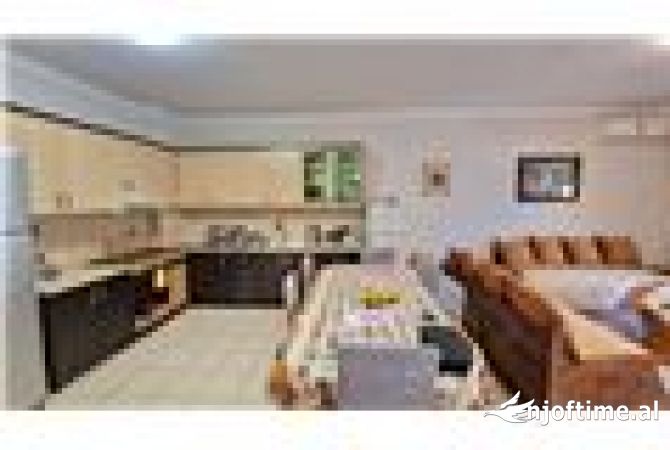 Shtepi me qera Apartament ne Vlore, 2+1, Mobilimi E mobiluar, Pagesa 350  Euro.