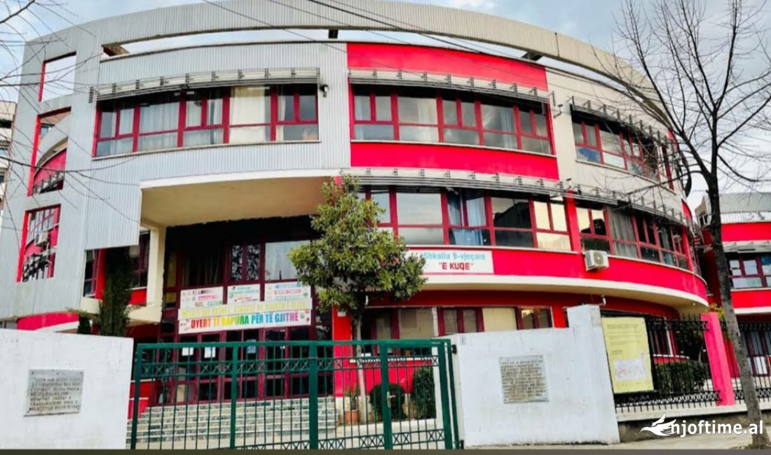 Shtepi ne shitje Apartament ne Tirane, 2+1, Mobilimi Bosh, pa mobiluar, Pagesa 173,000  Euro.