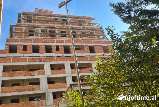 Business Property in Sale 3+1 in Tirana - 155,000 Euro