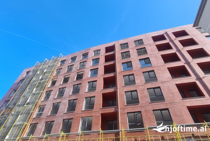 Business Property in Sale 3+1 in Tirana - 350,000 Euro