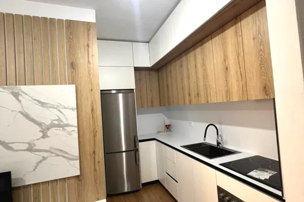 Shtepi me qera Apartament ne Tirane, 1+1, Mobilimi E mobiluar, Pagesa 40,000  Leke.