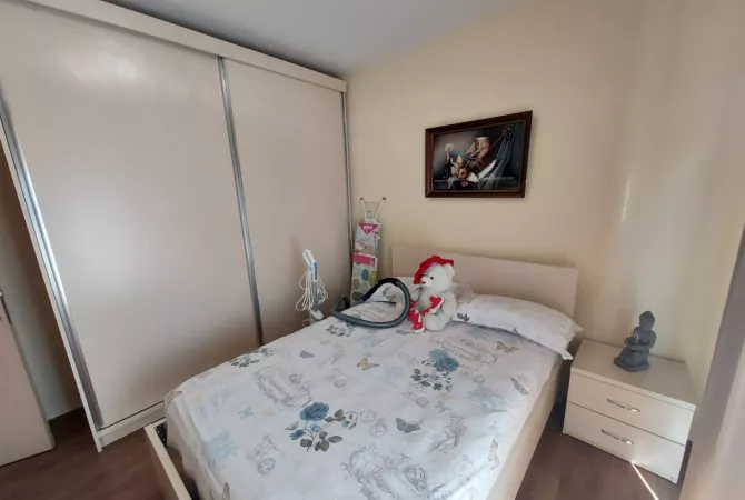 Shtepi me qera Apartament ne Tirane, 2+1, Mobilimi E mobiluar, Pagesa 570  Euro.