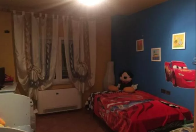 Appartamento in affitto a Tirana 2+1, Vuoto