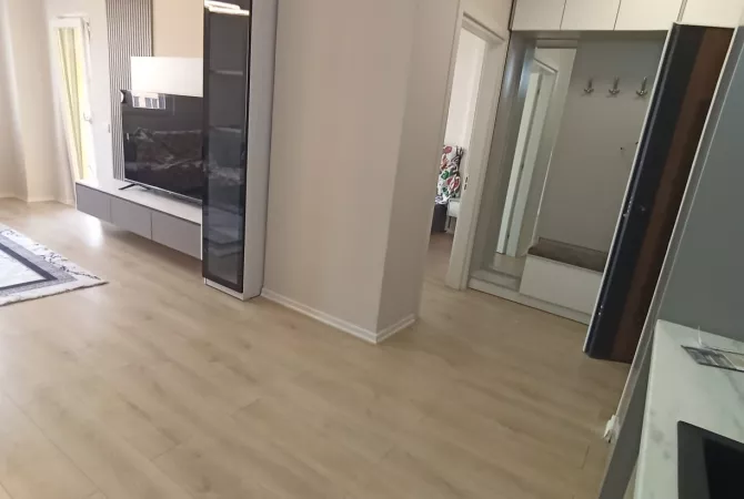 Appartamento in affitto a Tirana 2+1, Arredato