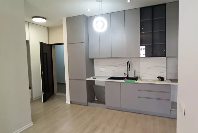 Appartamento in affitto a Tirana 2+1, Arredato