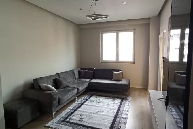 Jepet 2+1 e mobiluat te Grand Galeri ne Yzberisht 