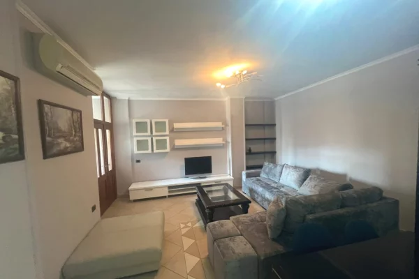 House for Rent 2+1 in Tirana - 600 Euro