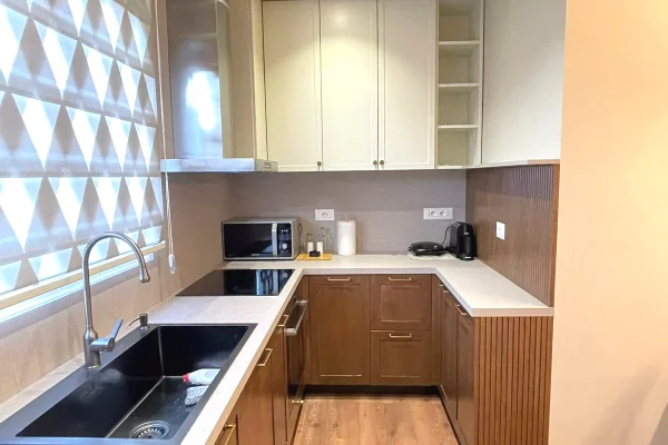 Appartamento in affitto a Tirana 2+1, Arredato