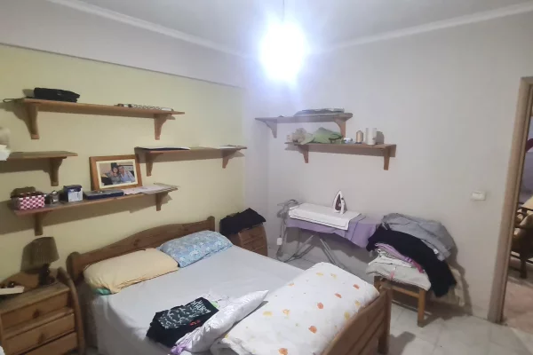 Shtepi ne shitje Apartament ne Tirane, 2+1, Mobilimi E mobiluar, Pagesa 145,000  Euro.