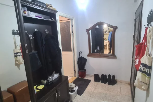 Shtepi ne shitje Apartament ne Tirane, 2+1, Mobilimi E mobiluar, Pagesa 145,000  Euro.