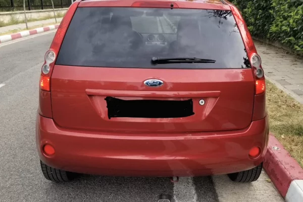 Auto in Vendita a Tirana - 111 Euro