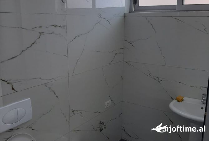 Ambient Biznesi me Qera 