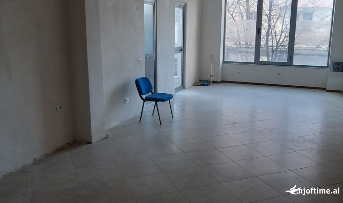 Ambient Biznesi me Qera 