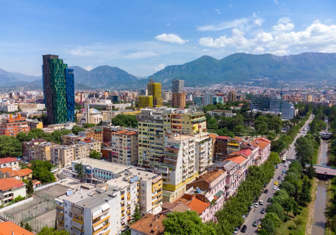 Business Property in Sale 1+1 in Tirana - 180,000 Euro