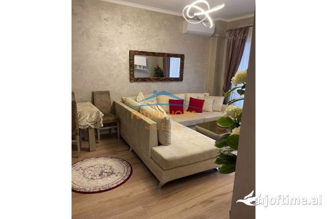 APARTAMENT 3+1+2 ME QERA TEK KOPSHTI ZOOLOGJIK