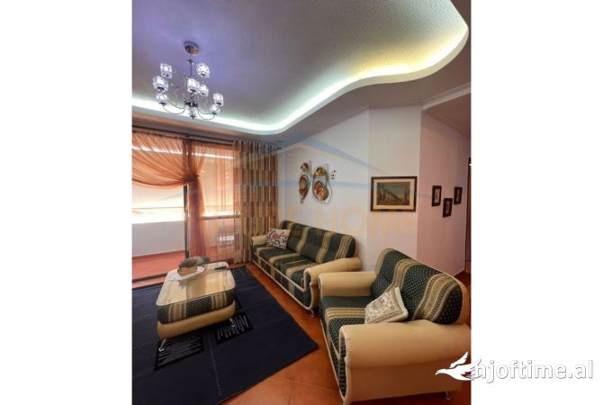 APARTAMENT 2+1 ME QERA, 21DHJETORI