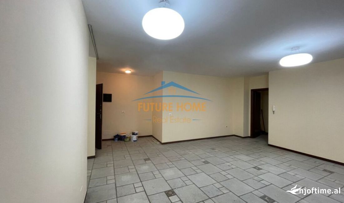 AMBJENT ZYRASH ME QERA NE MYSLYM SHYR 