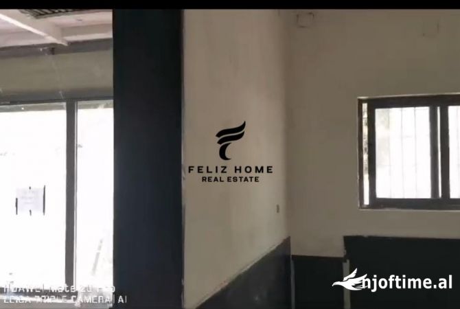 Business Property in Sale 1+1 in Tirana - 260,000 Euro