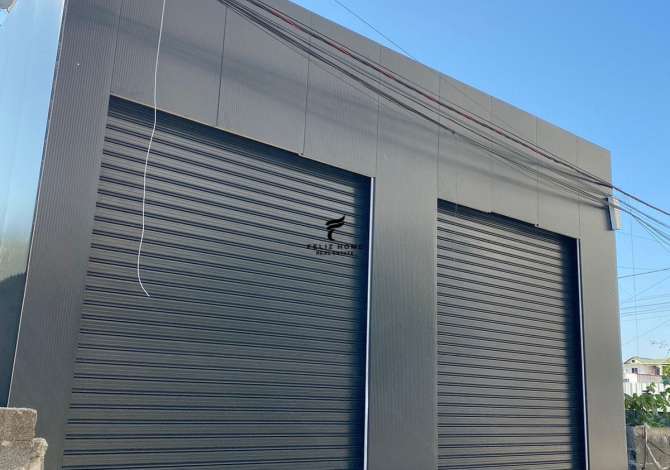 Ambiente Commerciale in Affitto 4+1 a Tirana - 1,000 Euro