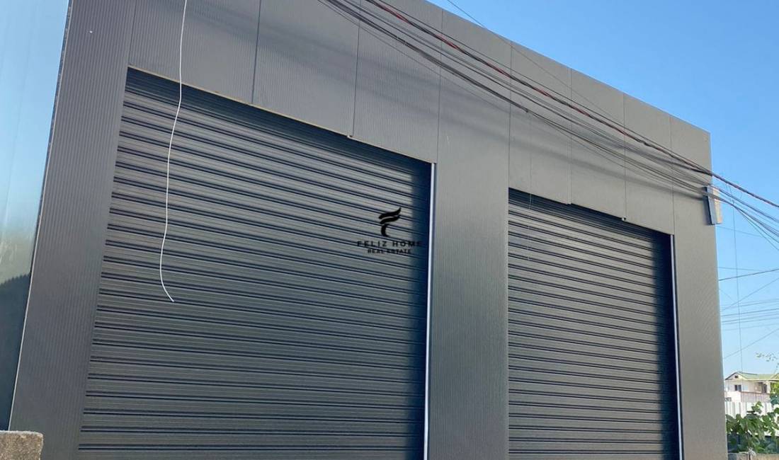 MAGAZINE ME QERA 110 M2 ASTIR 1000 EURO