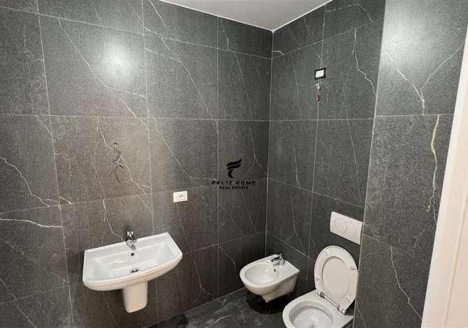 ZYRE ME QERA 125 M2 LIQENI ARTIFICIAL 1550 EURO