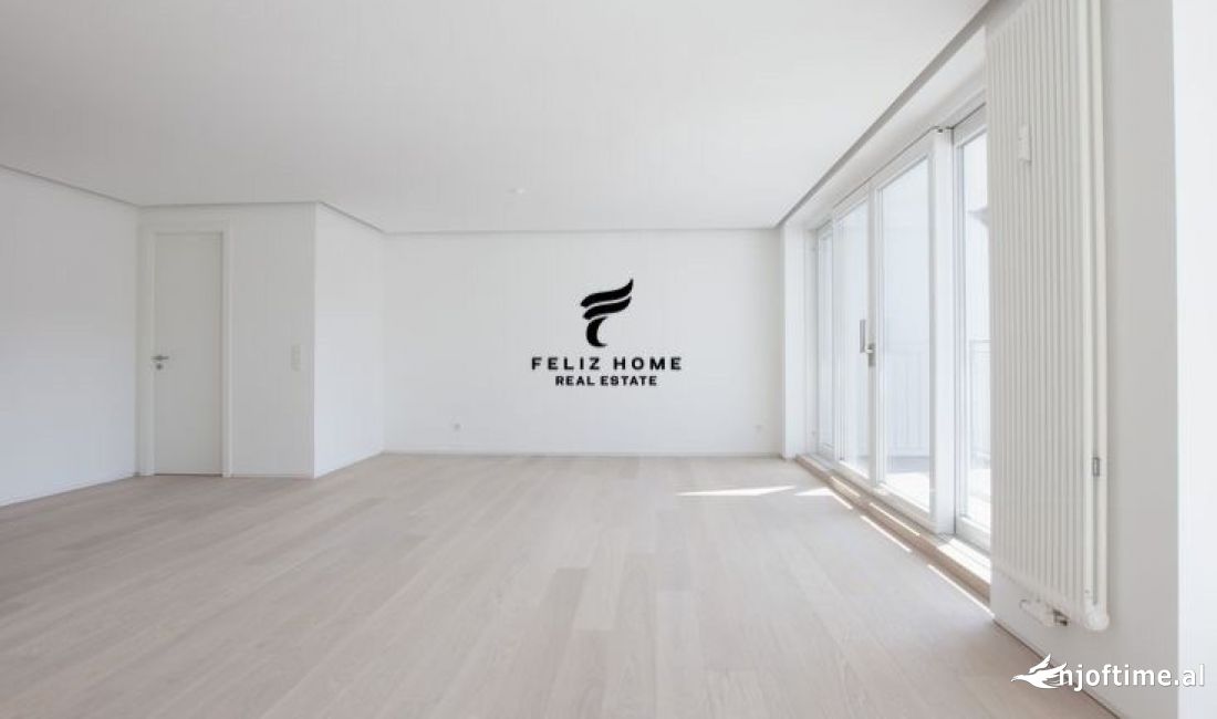 SHITET ZYRE 45 M2 RRUGA E KAVAJES 112.500 EURO