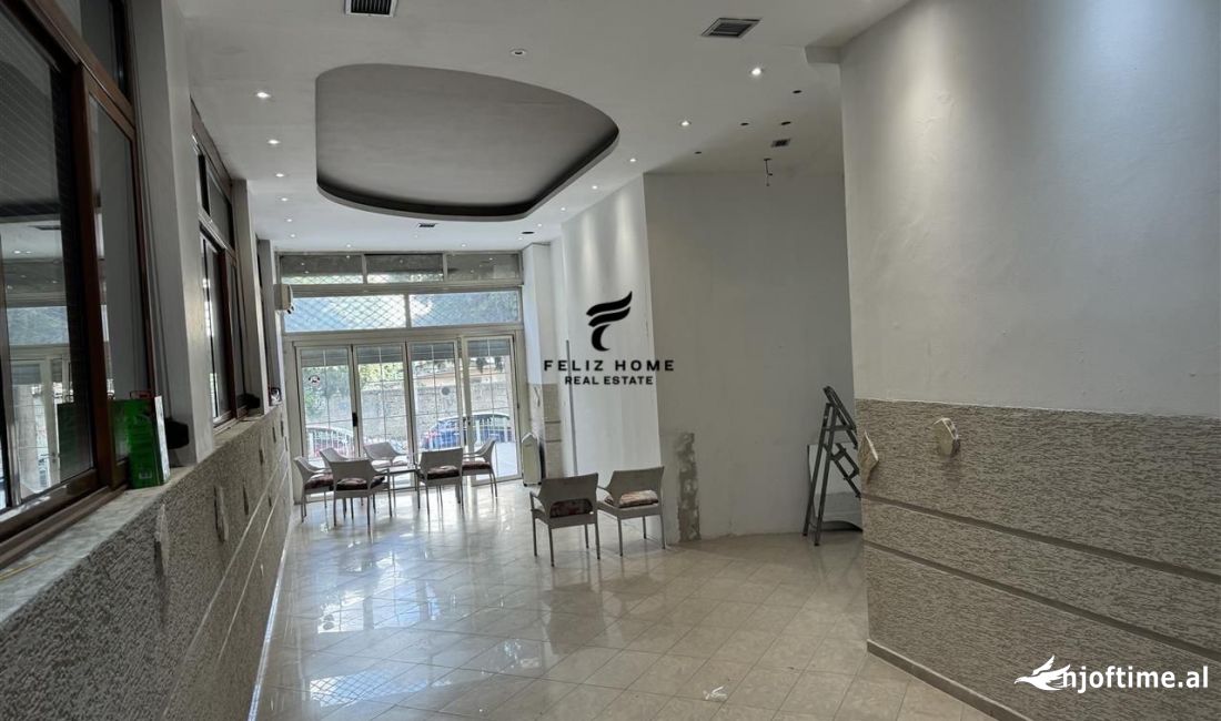 AMBIENT BIZNESI ME QERA 165 M2 RRUGA IRFAN TOMINI 1200 EURO