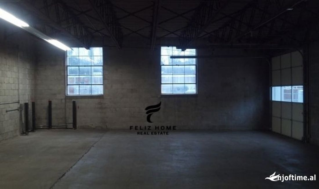 MAGAZINE ME QERA 90 M2 ASTIR 600 EURO