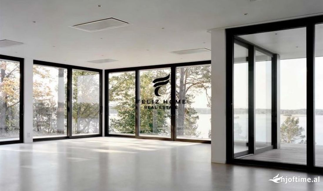 DYQAN ME QERA 97 M2 ISH FUSHA AVIACIONIT 1200 EURO